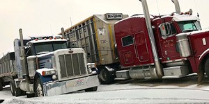 Cat 3406 Cold Start - 1993 and 2000 Peterbilt 379